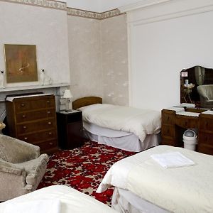 Triple Room Private Bathroom
